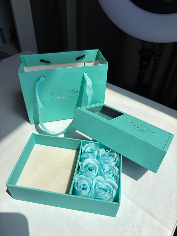 جعبه گل ۶تایی معطر آبی